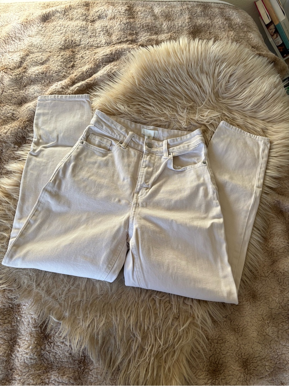 H&M Cream High-waisted Jeans